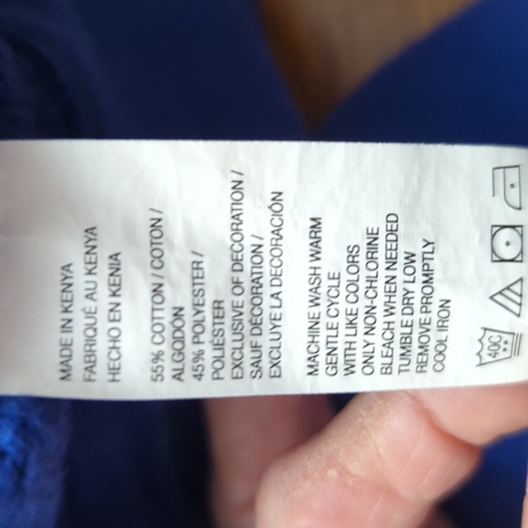 IZOD Men's Blue Half-Zip Sweater - Picture 9 of 10